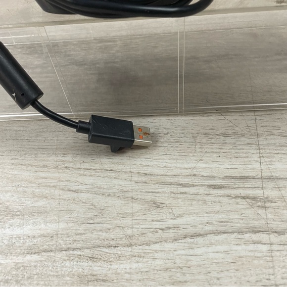 Xbox 360 Kinect Official Microsoft Motion Sensor Camera Model 1414 - Picture 4 of 9